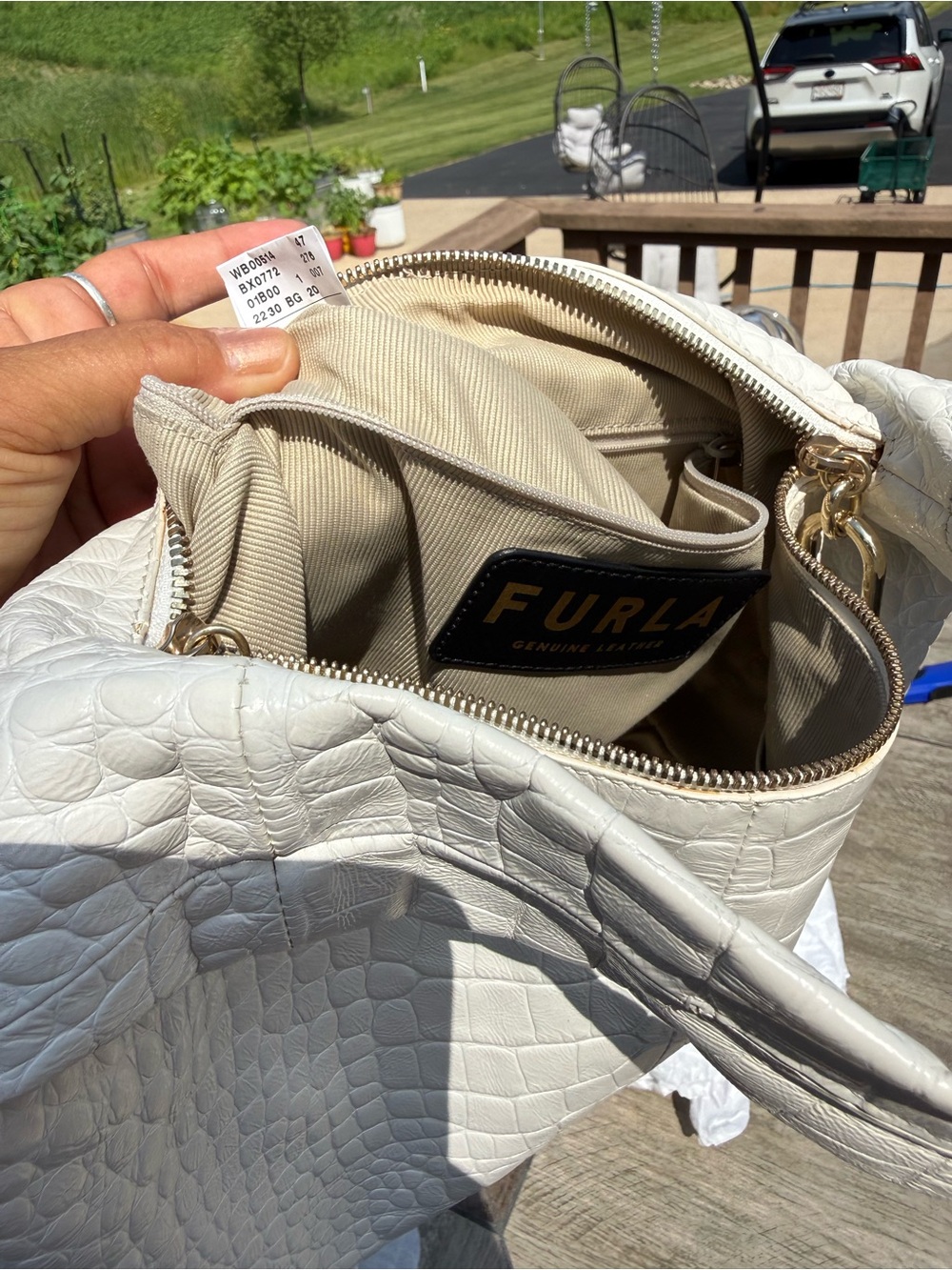 EUC Furla Ginger Hobo Bag in croc-embossed leather - Picture 12 of 12